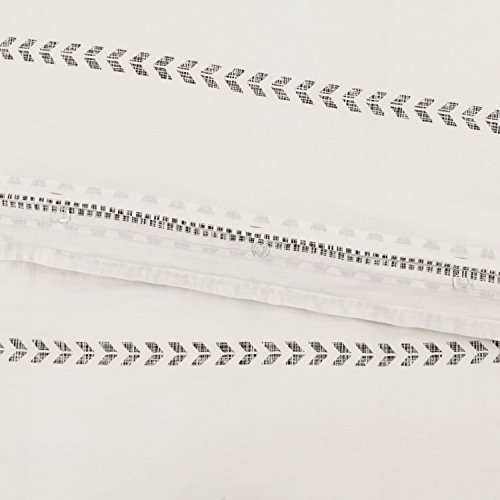 Rivet Distressed Global Arrow Stripe Duvet Cover Set King 90 X 104 White Black 0 0