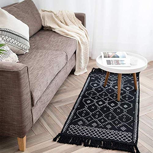 small throw rugs size