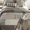 Donna Sharp FullQueen Bedding Set 3 Piece Smoky Cobblestone Contemporary Quilt Set With FullQueen Quilt And Two Standard Pillow Shams Fits Queen Size Full Size Machine Washable 0 100x100