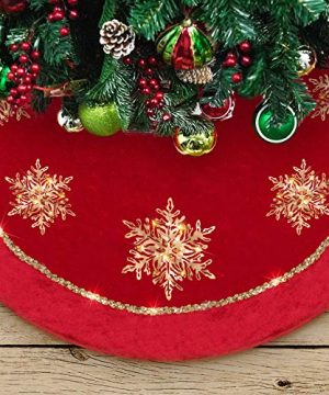 DAVID ROCCO Big Christmas Tree Skirt 50 Inches Luxury Red Gold Tree Skirt With Glistening Snowflake Large Round Fashion Tree Skirt For Xmas Ornaments And Holiday Decorations 0 300x360
