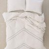 Kotton Culture 3 Piece Embroidered Arrow Duvet Cover Set With Zipper Corner Ties 100 Egyptian Cotton 600 Thread Count 1 Duvet Cover 2 Pillow Shams Oversized King White 0 100x100