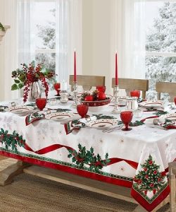 Farmhouse Christmas Tablecloths